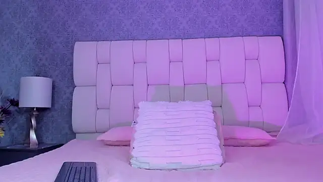 Snapshot of alisstarr chatting on February 27, 2026, 11:43 am alisstarr online show from February 27, 2026, 11:43 am