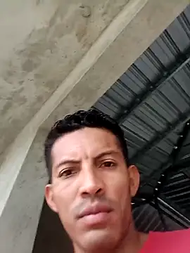 Snapshot of Isma123_bo chatting on March 4, 2026, 1:19 pm Isma123 bo online show from March 4, 2026, 1:19 pm