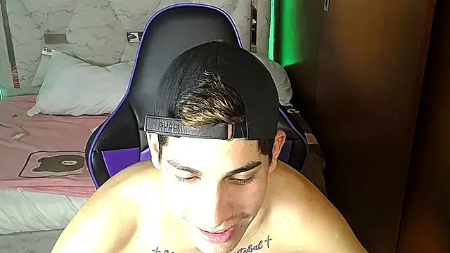 Snapshot of Bby_cash_ chatting on February 28, 2026, 8:19 pm Bby cash online show from February 28, 2026, 8:19 pm