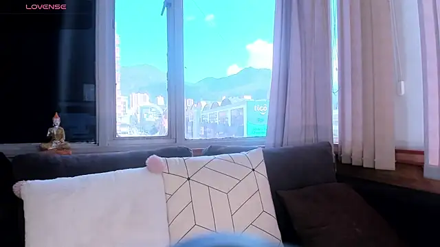 Snapshot of kendra_crow_ chatting on February 26, 2026, 7:14 pm kendra crow online show from February 26, 2026, 7:14 pm