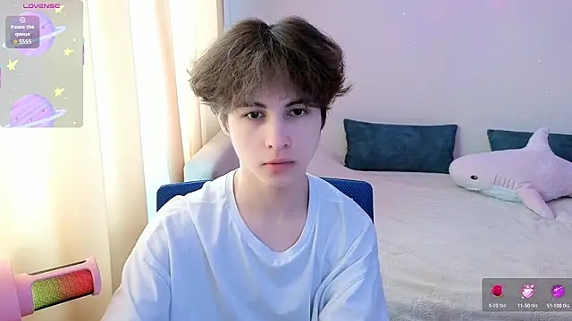 Snapshot of _LukaHayes_ chatting on February 22, 2026, 11:34 am LukaHayes online show from February 22, 2026, 11:34 am