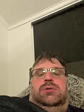 Snapshot of hainorswe chatting on March 1, 2026, 12:54 am hainorswe online show from March 1, 2026, 12:54 am