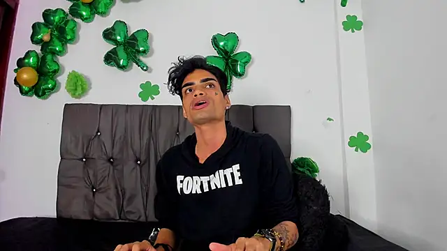 Snapshot of Gay_Red_Room chatting on April 13, 2026, 2:59 am Gay Red Room online show from April 13, 2026, 2:59 am