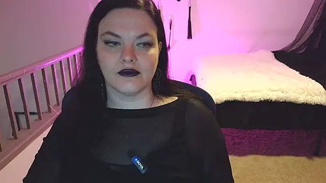 VixieNyx online show from April 21, 2026, 2:56 pm