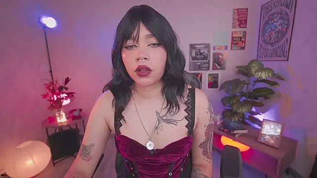 Snapshot of violette_clerk1_ chatting on February 22, 2026, 7:37 pm violette clerk1 online show from February 22, 2026, 7:37 pm