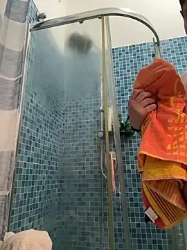 D4n13l47 online show from April 16, 2026, 12:00 am