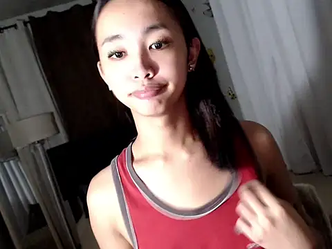 Snapshot of Ur_innocent_womenXxx chatting on March 16, 2026, 3:26 pm Ur innocent womenXxx online show from March 16, 2026, 3:26 pm