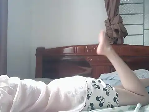 nhi xinhiu5 online show from July 15, 2026, 6:09 am