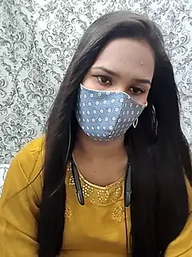 Snapshot of Tamil_Charu_ chatting on April 4, 2026, 5:03 am Tamil Charu online show from April 4, 2026, 5:03 am