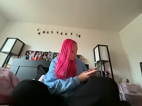 pinkhairfun16 online show from February 21, 2026, 11:07 pm