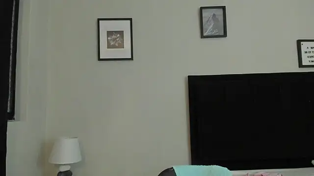 Snapshot of sabbrand0111 chatting on April 10, 2026, 8:16 pm sabbrand0111 online show from April 10, 2026, 8:16 pm