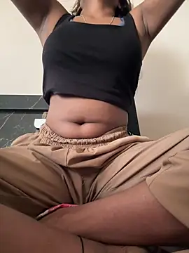 meenu cuties online show from May 5, 2026, 4:15 am