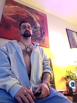 LargeLith online show from April 8, 2026, 9:38 pm