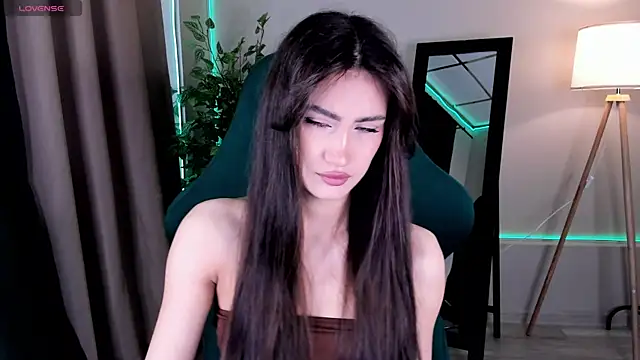 Adele Lanea online show from May 15, 2026, 12:08 am