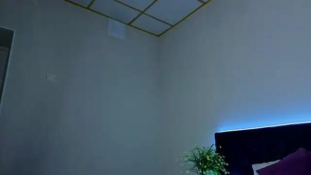 Adele Lanea online show from June 1, 2026, 1:06 am