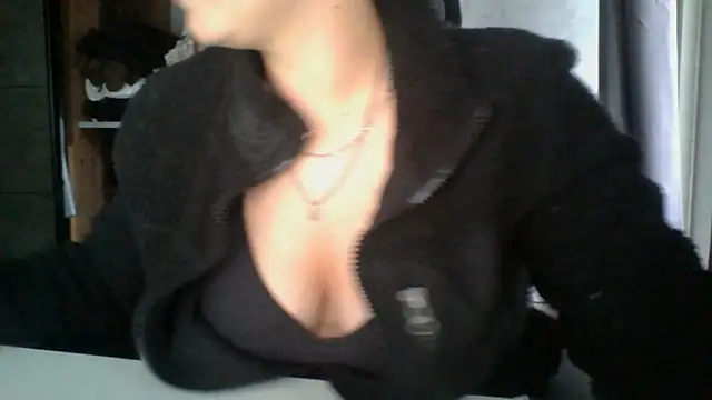 Geileboef28 online show from July 8, 2026, 5:52 am