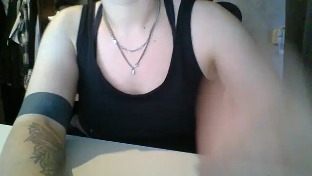 Geileboef28 online show from March 17, 2026, 6:16 am