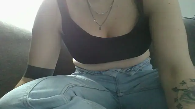 Snapshot of Geileboef28 chatting on February 18, 2026, 10:01 am Geileboef28 online show from February 18, 2026, 10:01 am