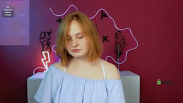 polly-cute online show from May 23, 2026, 7:02 pm