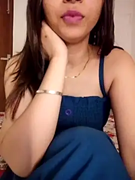 cute girl 29 online show from July 24, 2026, 6:15 pm