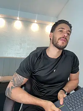 Snapshot of evans_campbell1 chatting on February 28, 2026, 11:37 pm evans campbell1 online show from February 28, 2026, 11:37 pm