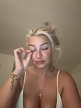 Gypsyrose x1 online show from February 21, 2026, 9:17 pm