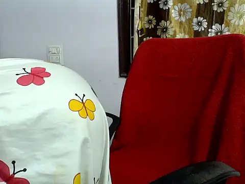Angel honeybear 143 online show from June 21, 2026, 4:35 pm