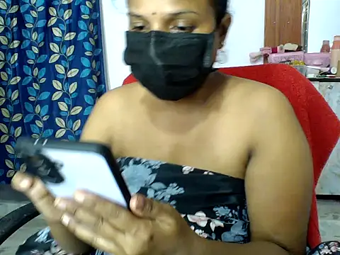 Angel honeybear 143 online show from June 26, 2026, 10:37 pm