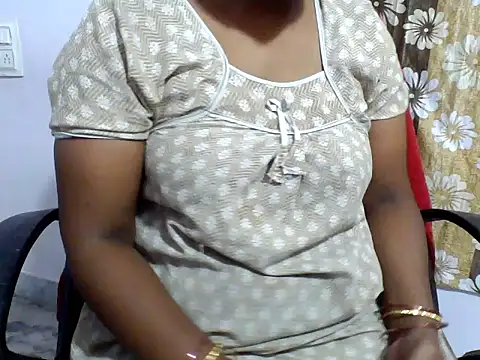 Angel honeybear 143 online show from June 15, 2026, 5:23 pm