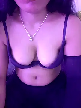 Snapshot of Cute-Sanvii chatting on March 2, 2026, 6:48 pm Cute-Sanvii online show from March 2, 2026, 6:48 pm