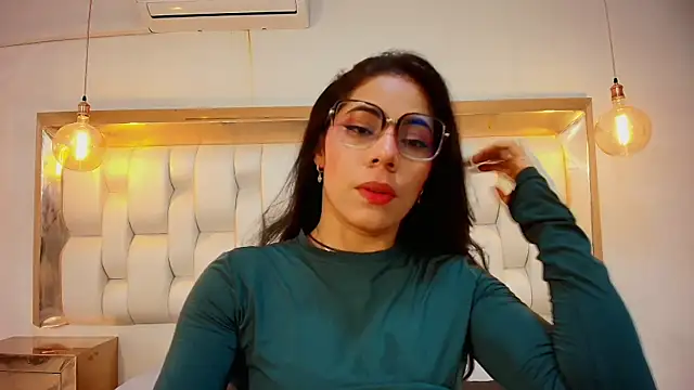 Snapshot of AzulMaveric chatting on May 29, 2026, 8:04 pm AzulMaveric online show from May 29, 2026, 8:04 pm