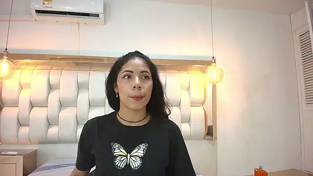 Snapshot of AzulMaveric chatting on May 1, 2026, 4:56 pm AzulMaveric online show from May 1, 2026, 4:56 pm