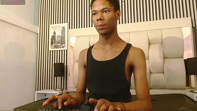 Santiago Ortiz  online show from March 15, 2026, 4:14 pm