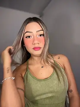 Snapshot of Dulce_Sofi_ chatting on March 13, 2026, 1:54 am Dulce Sofi online show from March 13, 2026, 1:54 am