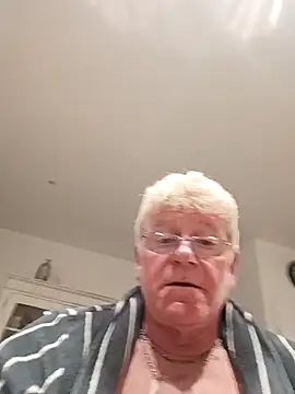 olivbisoumis online show from March 28, 2026, 5:30 am