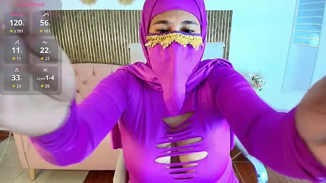 Snapshot of Nadia_Privee chatting on March 2, 2026, 6:15 pm Nadia Privee online show from March 2, 2026, 6:15 pm