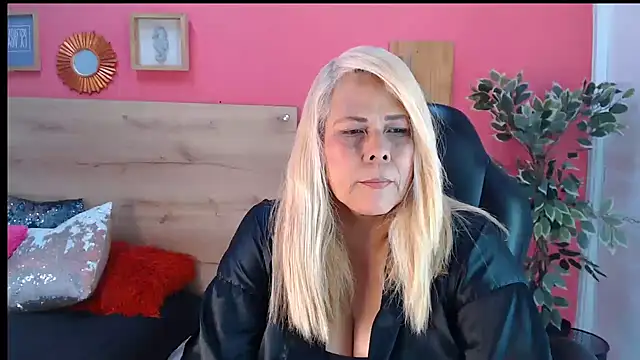 eva colen50 online show from August 7, 2026, 5:08 pm