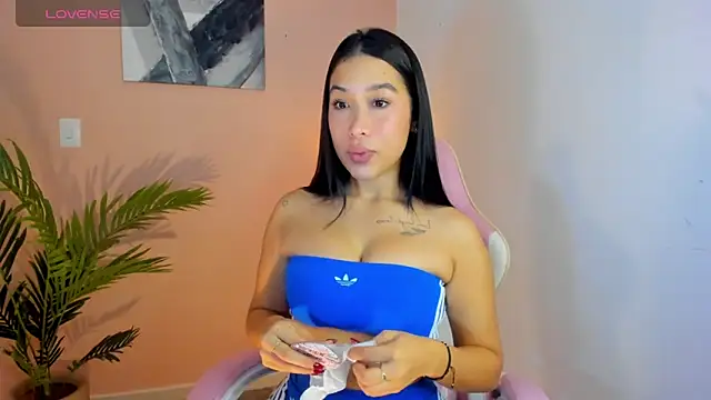 AliceBoomx online show from May 29, 2026, 7:53 pm