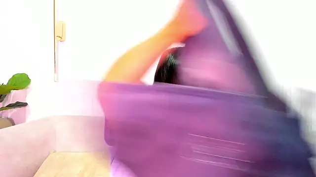 DulceQueen1 online show from March 28, 2026, 12:28 pm