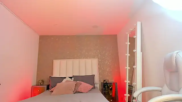 Snapshot of AmyRider_ chatting on April 5, 2026, 11:44 pm AmyRider online show from April 5, 2026, 11:44 pm