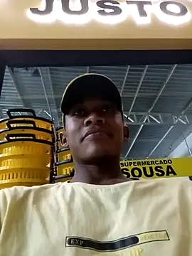 Snapshot of Thasmien chatting on February 24, 2026, 12:22 am Thasmien online show from February 24, 2026, 12:22 am