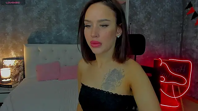 Snapshot of tina_xx_tina chatting on March 16, 2026, 1:35 am tina xx tina online show from March 16, 2026, 1:35 am