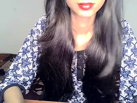 SIKSHA SINGH online show from June 3, 2026, 8:13 pm