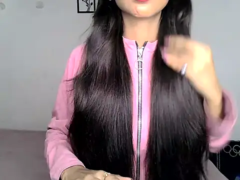 SIKSHA SINGH online show from July 10, 2026, 8:31 pm