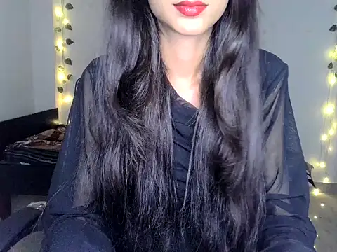 SIKSHA SINGH online show from June 6, 2026, 11:04 am