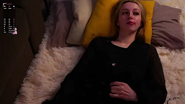 Snapshot of EugeniaEarl chatting on March 14, 2026, 12:00 pm EugeniaEarl online show from March 14, 2026, 12:00 pm