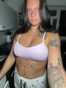 Snapshot of Destinylovex chatting on March 30, 2026, 7:48 pm Destinylovex online show from March 30, 2026, 7:48 pm