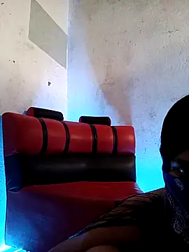 Snapshot of lunagamers chatting on February 20, 2026, 2:19 pm lunagamers online show from February 20, 2026, 2:19 pm