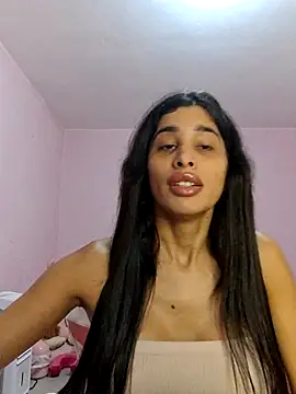 Snapshot of KaterinneMarie chatting on April 12, 2026, 1:58 pm KaterinneMarie online show from April 12, 2026, 1:58 pm