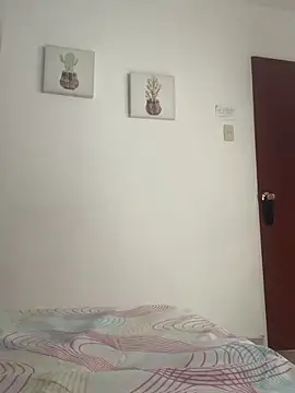 Snapshot of JessikaHoot chatting on March 24, 2026, 2:06 pm JessikaHoot online show from March 24, 2026, 2:06 pm